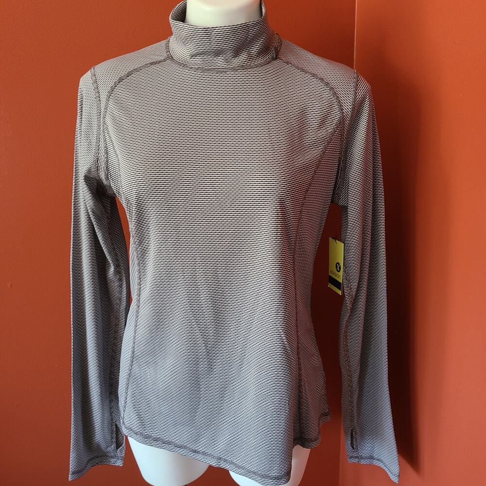 Xersion White and Gray Long Sleeve Top